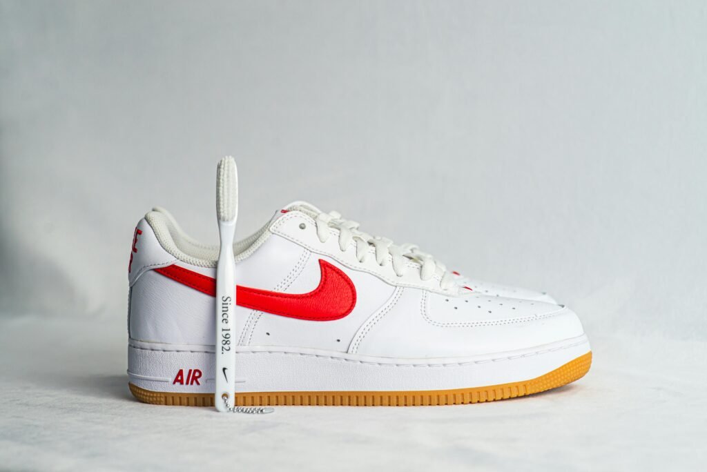 How to Clean Sneakers at Home